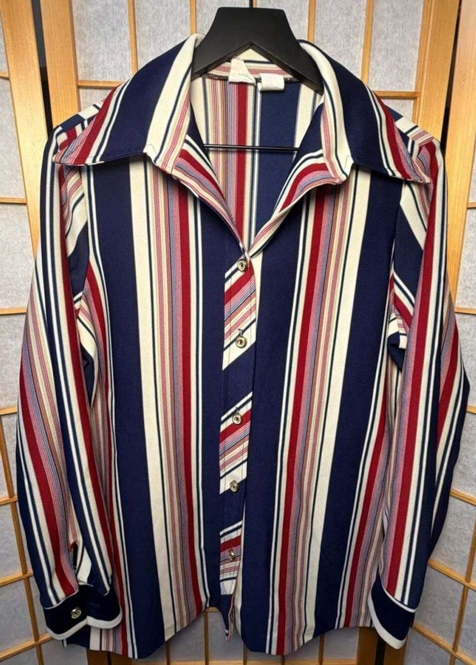 Vintage 1970s Striped Polyester Button-Up Shirt Size 20 Disco Collar